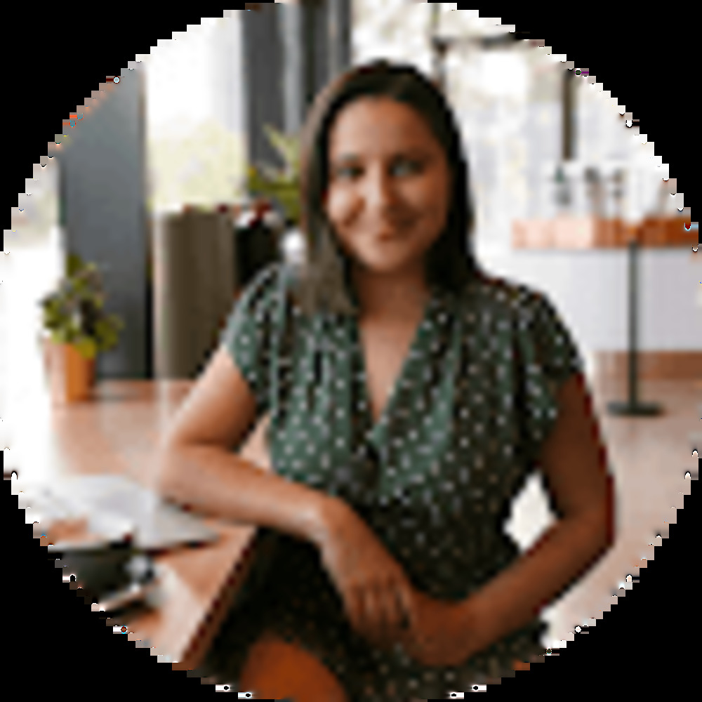 Meet your Posher, Angi